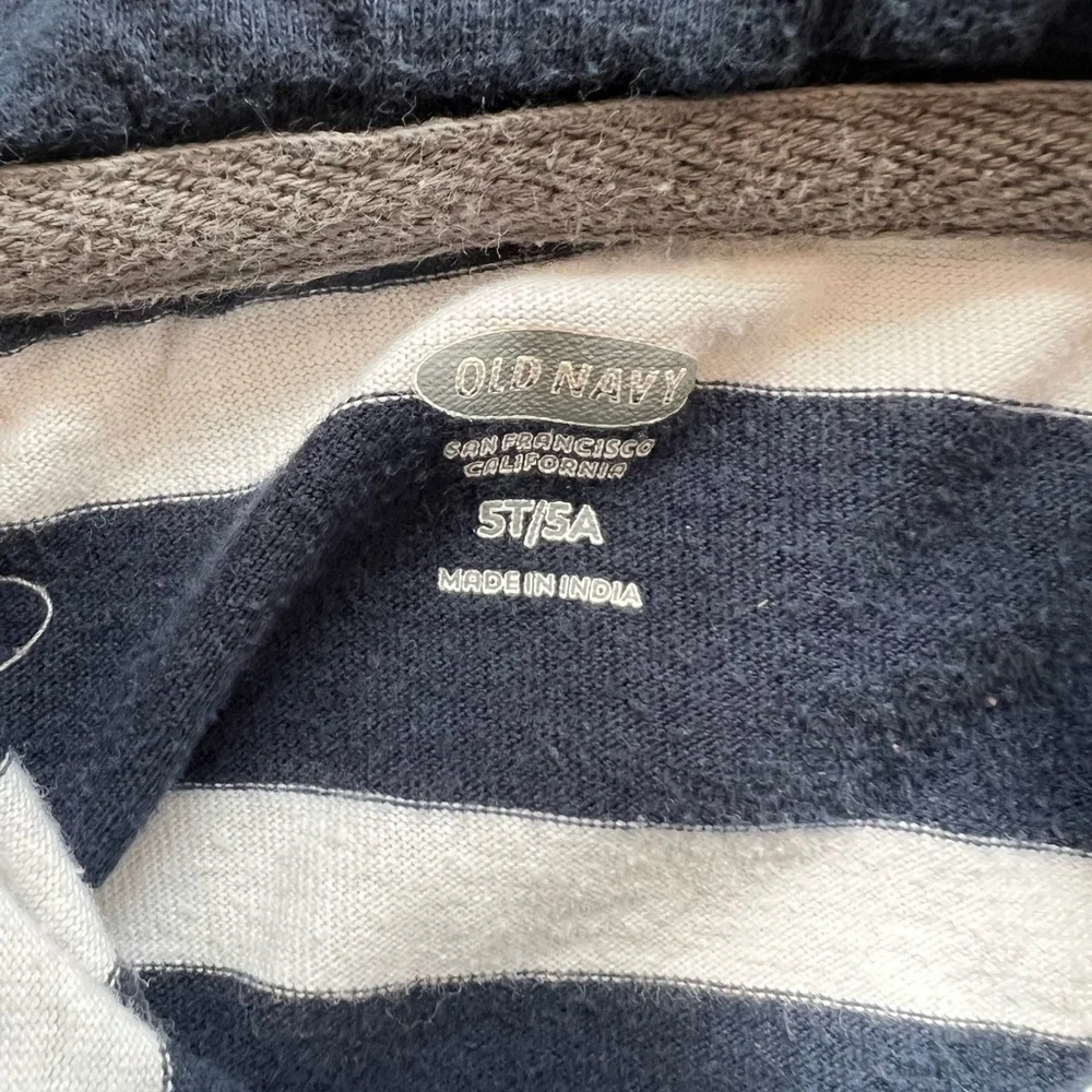 Old Navy Kids Polo in Navy and White Stripes